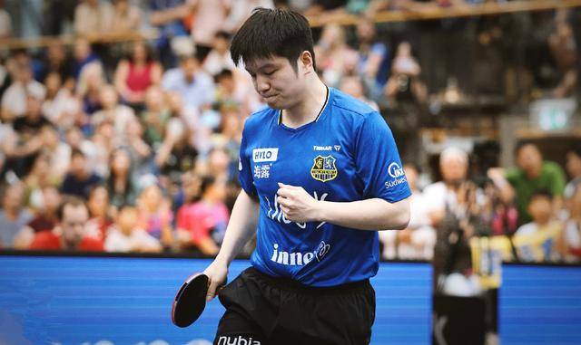 年稳居最年 年稳居最年