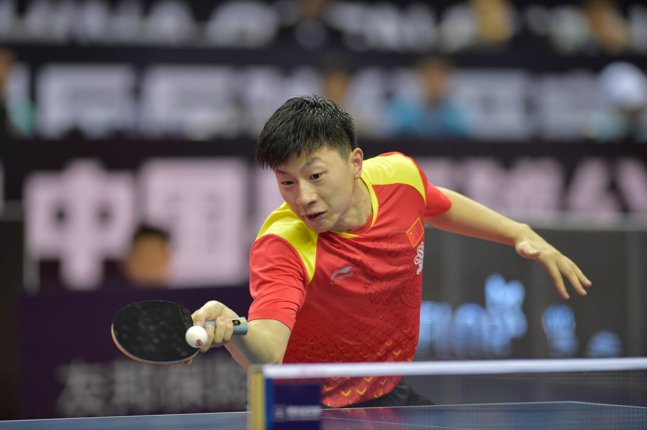 击败了强劲 击败了强劲